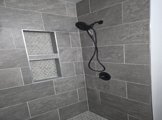 Construction workers discussing plans